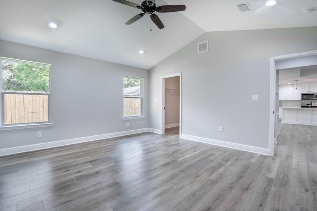 19 NW Highland Drive, Fort Walton Beach, FL 32548