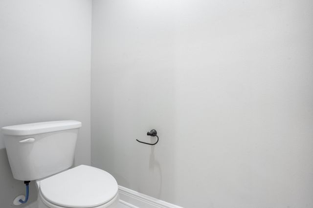 19 NW Highland Drive, Fort Walton Beach, FL 32548