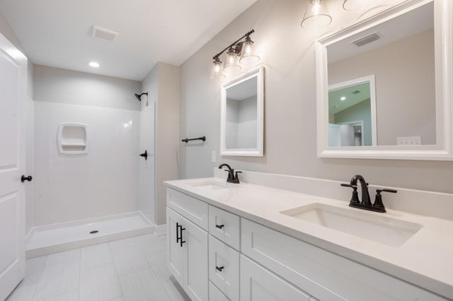 19 NW Highland Drive, Fort Walton Beach, FL 32548