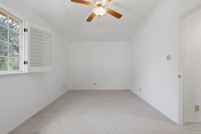 13719 MORNINGBLUFF DR, San Antonio, TX 78216