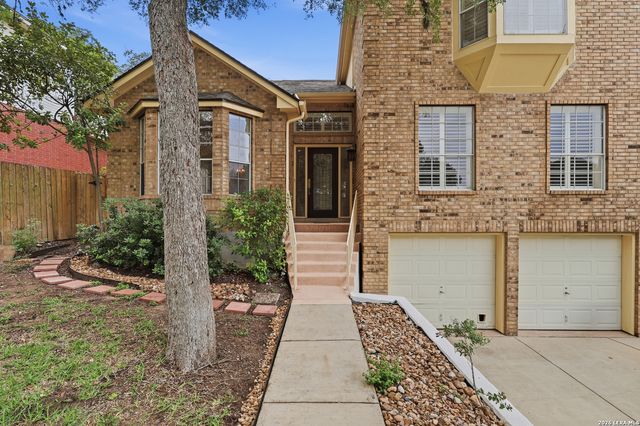 13719 MORNINGBLUFF DR, San Antonio, TX 78216