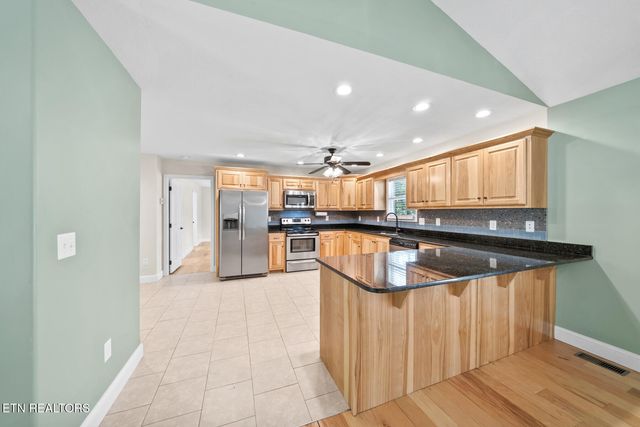 455 Carriage Drive, Crossville, TN 38555