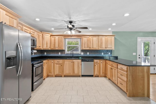 455 Carriage Drive, Crossville, TN 38555