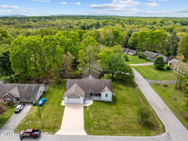 455 Carriage Drive, Crossville, TN 38555