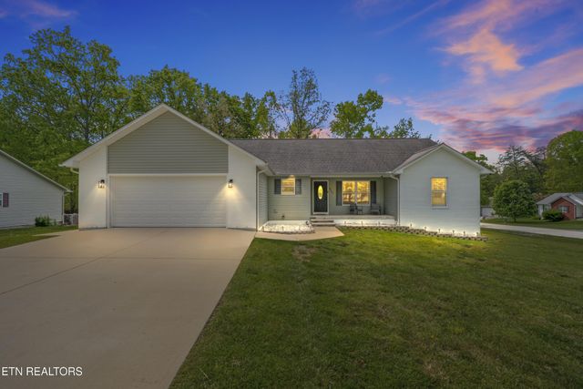 455 Carriage Drive, Crossville, TN 38555