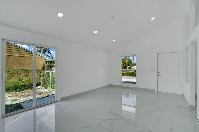 23417 Liberty Bell Terrace, Boca Raton, FL 33433