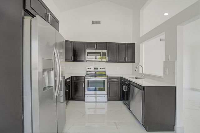 23417 Liberty Bell Terrace, Boca Raton, FL 33433