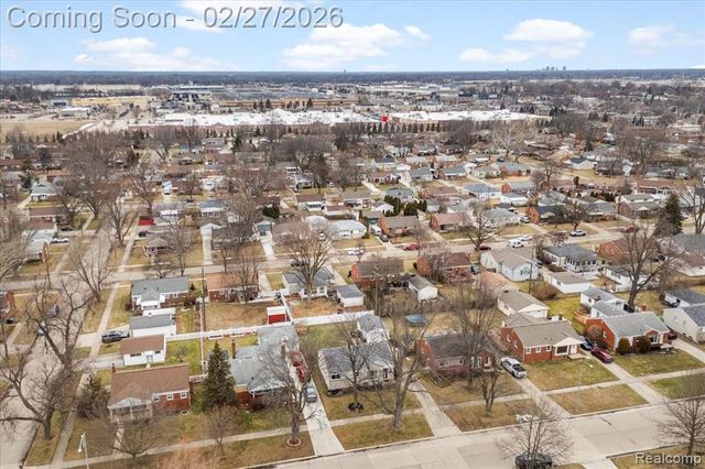 29750 W Chicago Street, Livonia, MI 48150