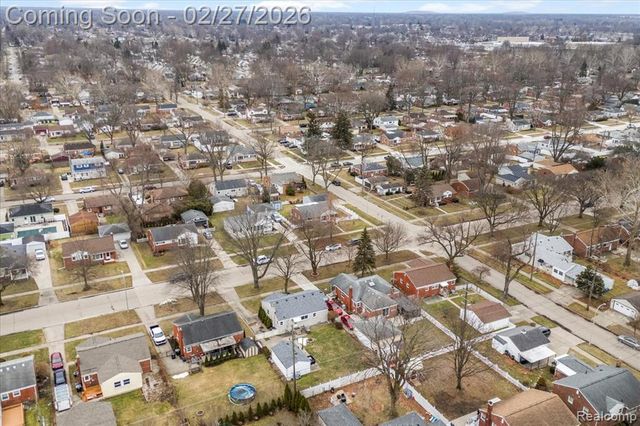 29750 W Chicago Street, Livonia, MI 48150