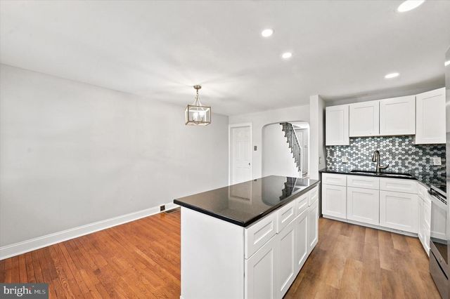 345 WESTMONT DR, Collingdale, PA 19023