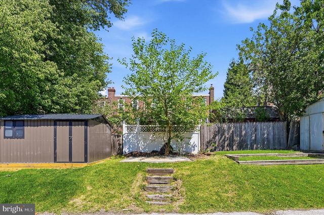 345 WESTMONT DR, Collingdale, PA 19023