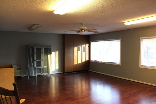 107 W Felicity Street, Angola, IN 46703