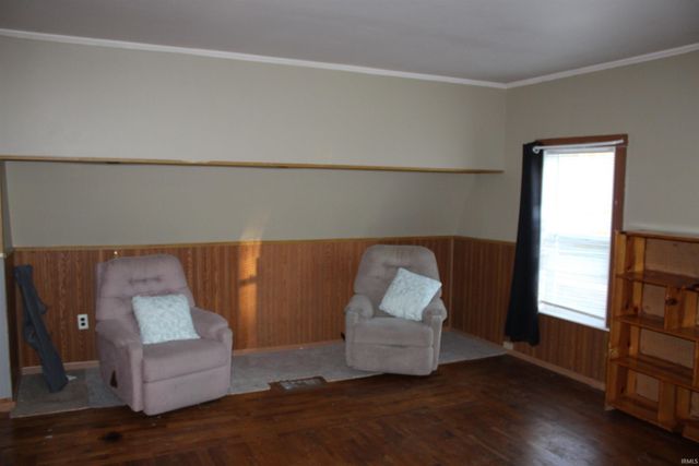 107 W Felicity Street, Angola, IN 46703