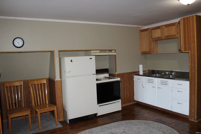 107 W Felicity Street, Angola, IN 46703