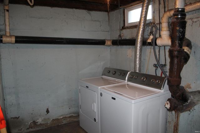 107 W Felicity Street, Angola, IN 46703