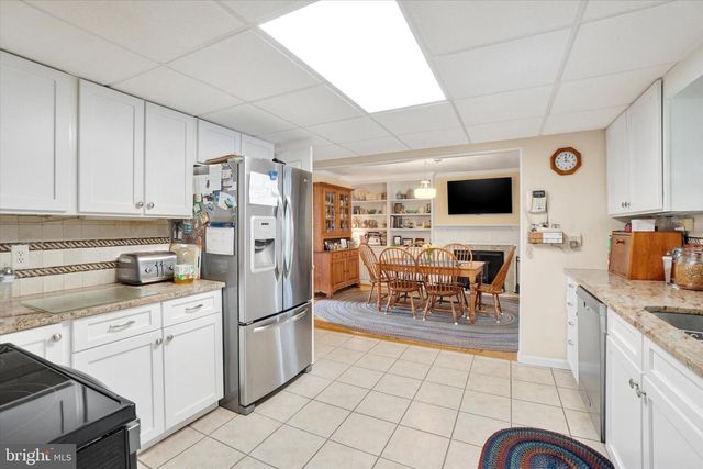 452 HILLTOP CT, New Freedom, PA 17349