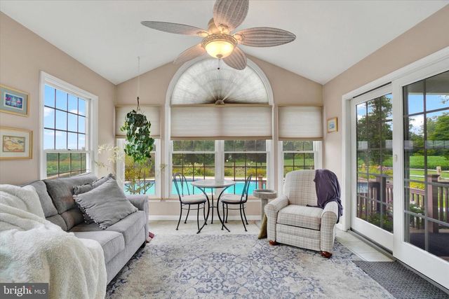 452 HILLTOP CT, New Freedom, PA 17349