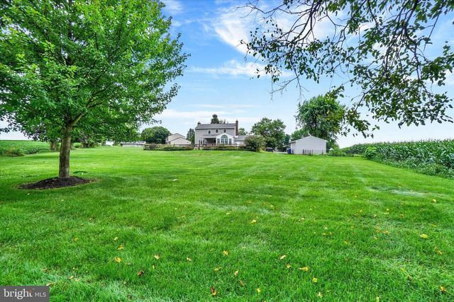 452 HILLTOP CT, New Freedom, PA 17349