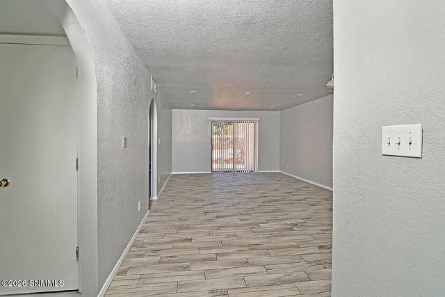 2930 Claude Dove Drive APT 2, Las Cruces, NM 88011