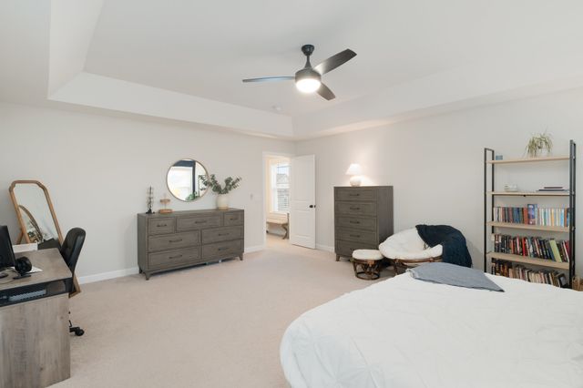 1068 Vanguard Dr, Spring Hill, TN 37174