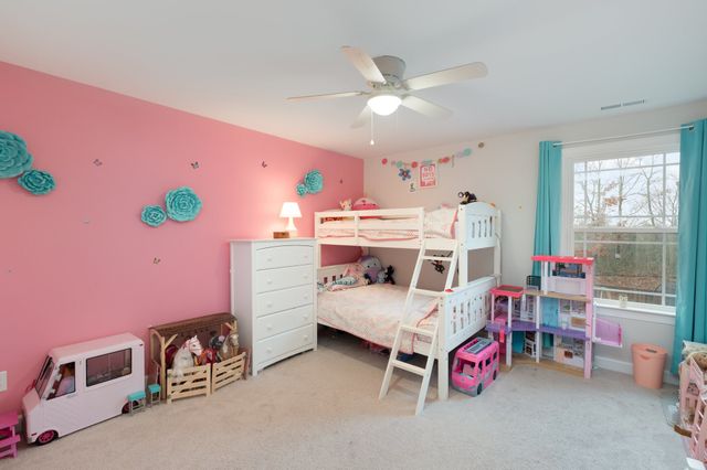 1068 Vanguard Dr, Spring Hill, TN 37174