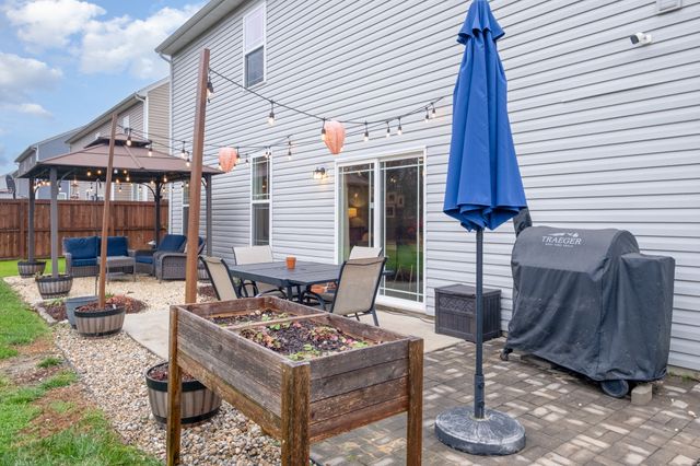 1068 Vanguard Dr, Spring Hill, TN 37174