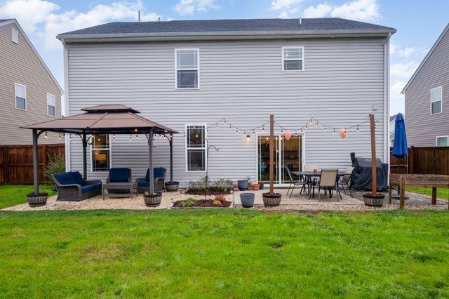 1068 Vanguard Dr, Spring Hill, TN 37174