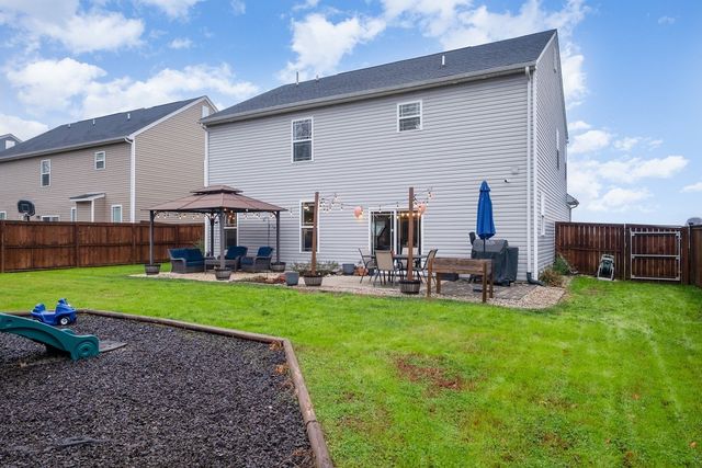 1068 Vanguard Dr, Spring Hill, TN 37174