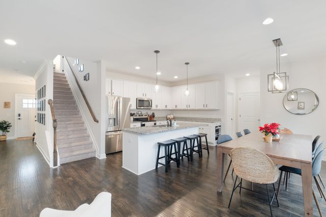 1068 Vanguard Dr, Spring Hill, TN 37174