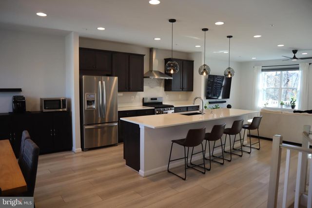 585 CROSS CHASE DR, Millersville, MD 21108