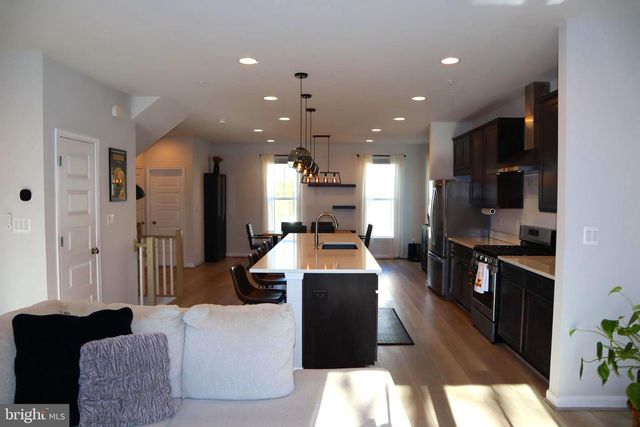 585 CROSS CHASE DR, Millersville, MD 21108