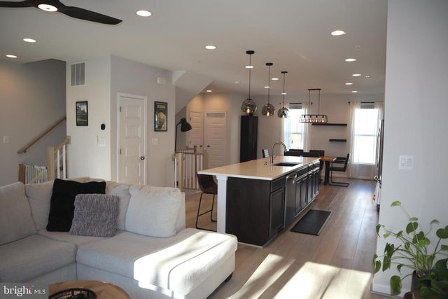 585 CROSS CHASE DR, Millersville, MD 21108