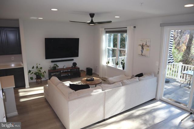 585 CROSS CHASE DR, Millersville, MD 21108