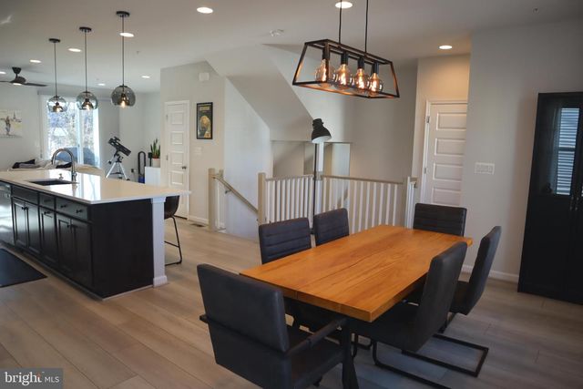 585 CROSS CHASE DR, Millersville, MD 21108