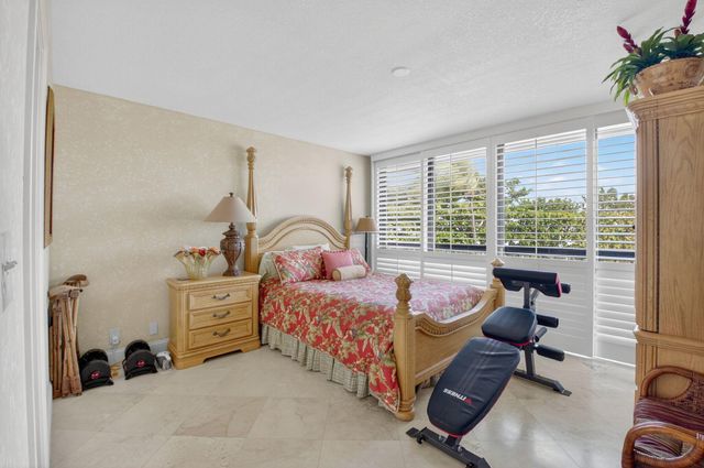 120 S Ocean Boulevard 2-B, Delray Beach, FL 33483