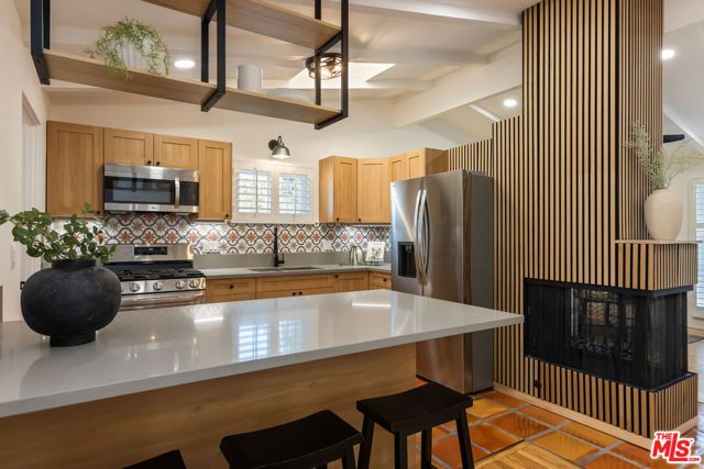 1881 Hackett Avenue, Long Beach, CA 90815