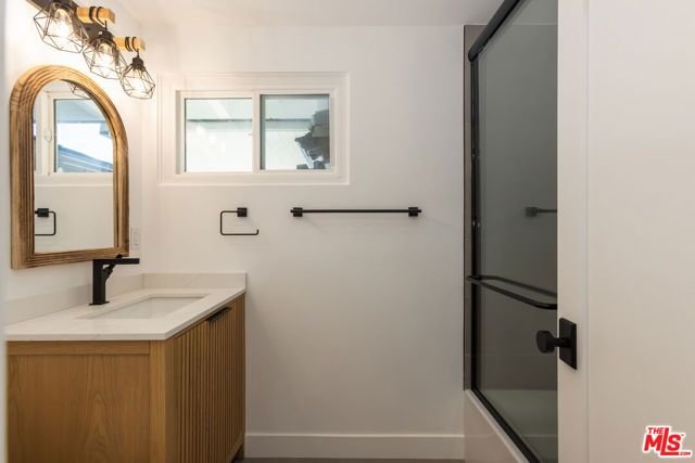 1881 Hackett Avenue, Long Beach, CA 90815