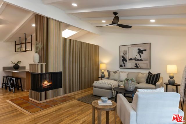 1881 Hackett Avenue, Long Beach, CA 90815