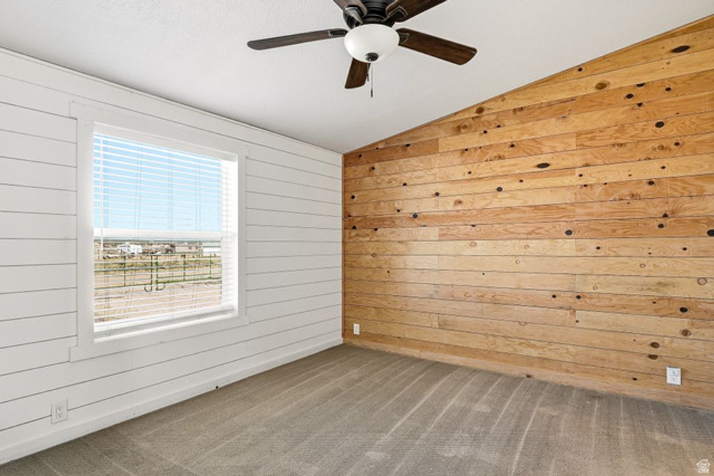 Image 16 of property listing at 5418 N 3575 W, Cedar City, UT 84721