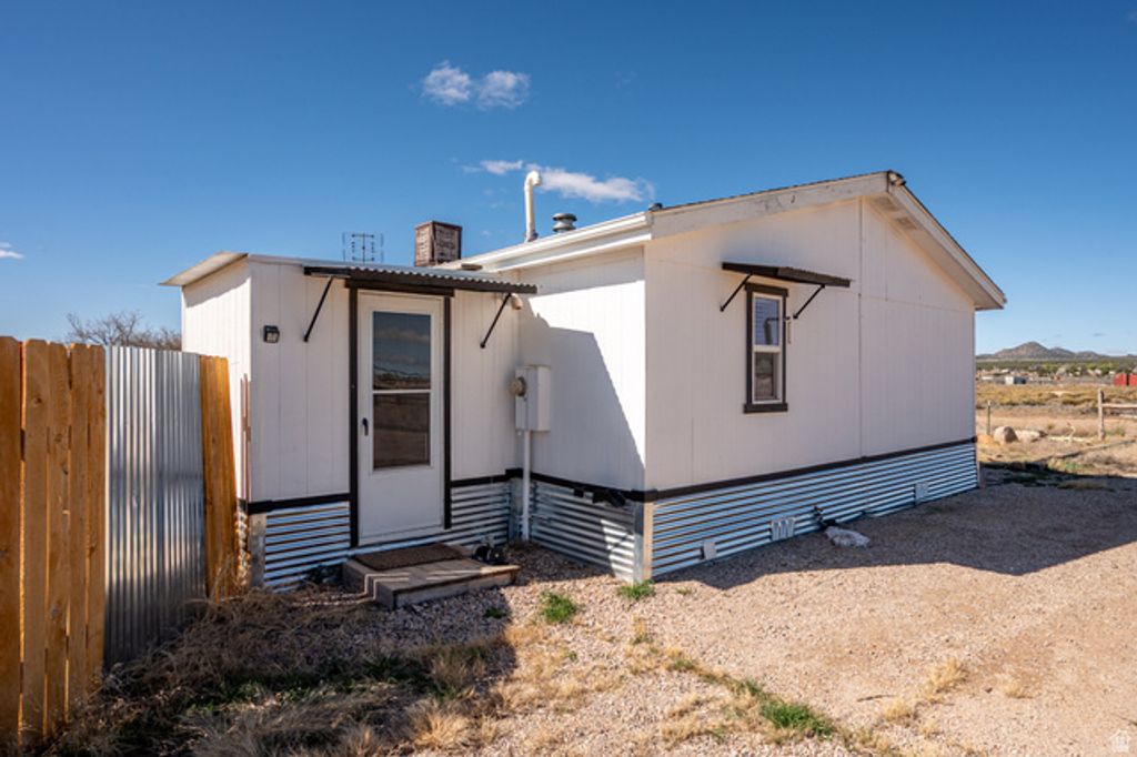 Image 30 of property listing at 5418 N 3575 W, Cedar City, UT 84721