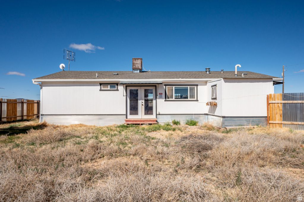 Image 31 of property listing at 5418 N 3575 W, Cedar City, UT 84721