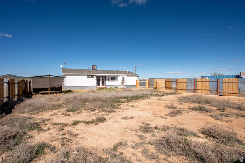 Image 32 of property listing at 5418 N 3575 W, Cedar City, UT 84721