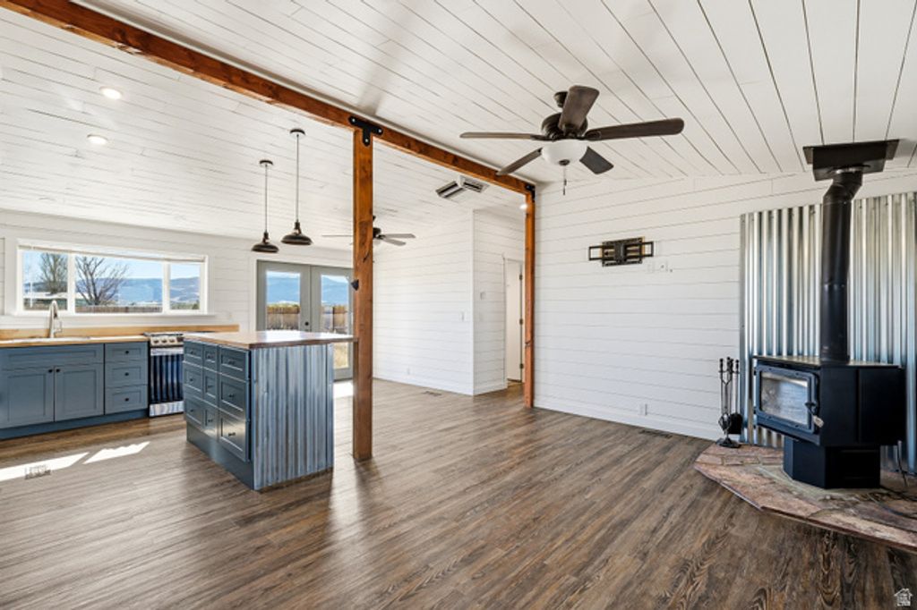 Image 5 of property listing at 5418 N 3575 W, Cedar City, UT 84721