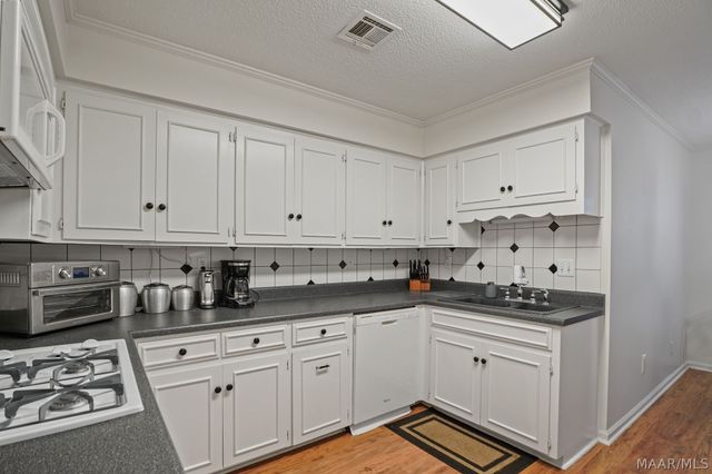 166 LEDYARD Drive, Montgomery, AL 36109