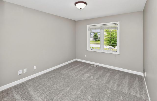 2411 NW Ashland Parkway, Ankeny, IA 50023