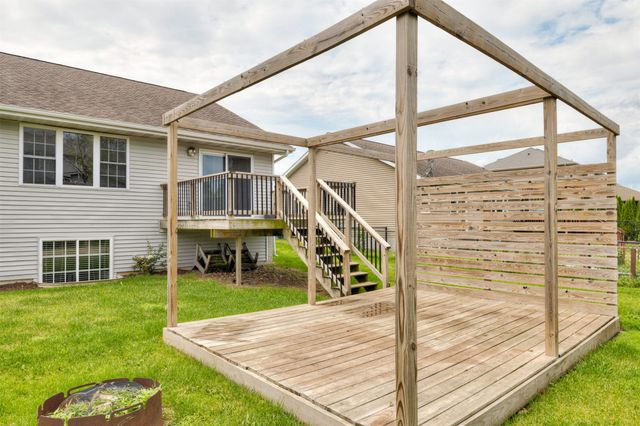 2411 NW Ashland Parkway, Ankeny, IA 50023