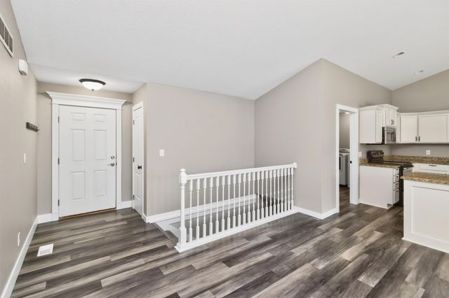 2411 NW Ashland Parkway, Ankeny, IA 50023