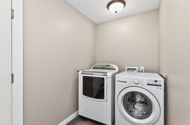2411 NW Ashland Parkway, Ankeny, IA 50023