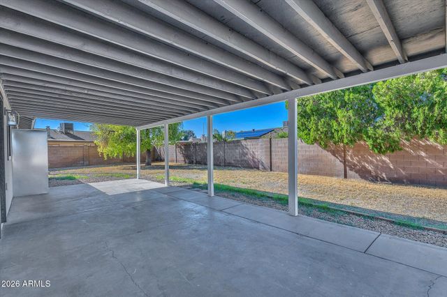 2247 S EMERSON Circle, Mesa, AZ 85210