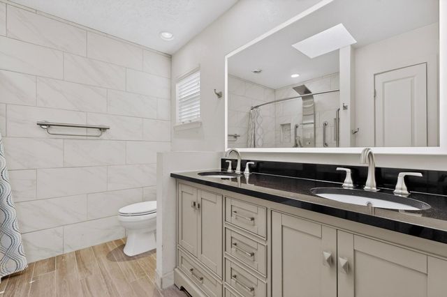 3601 Sunstar Lp Loop SW, Albuquerque, NM 87105